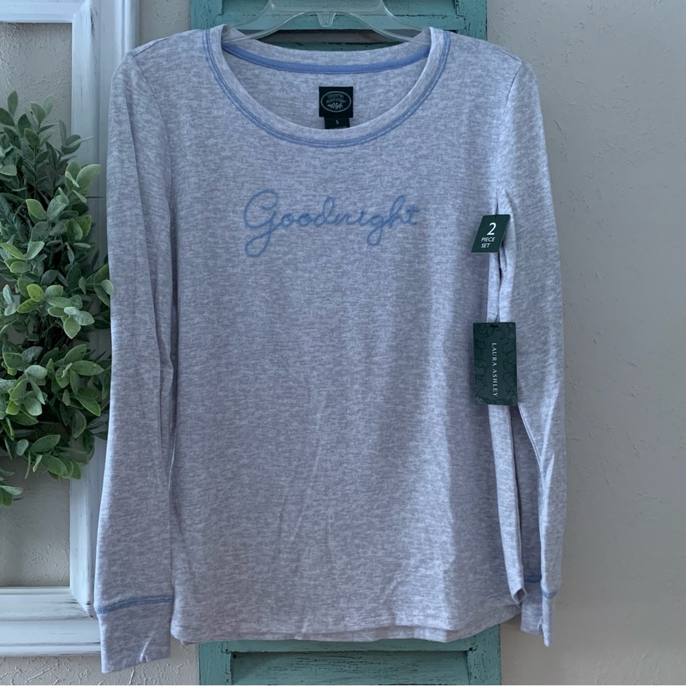 NWT Laura Ashley sleep shirt Size Small